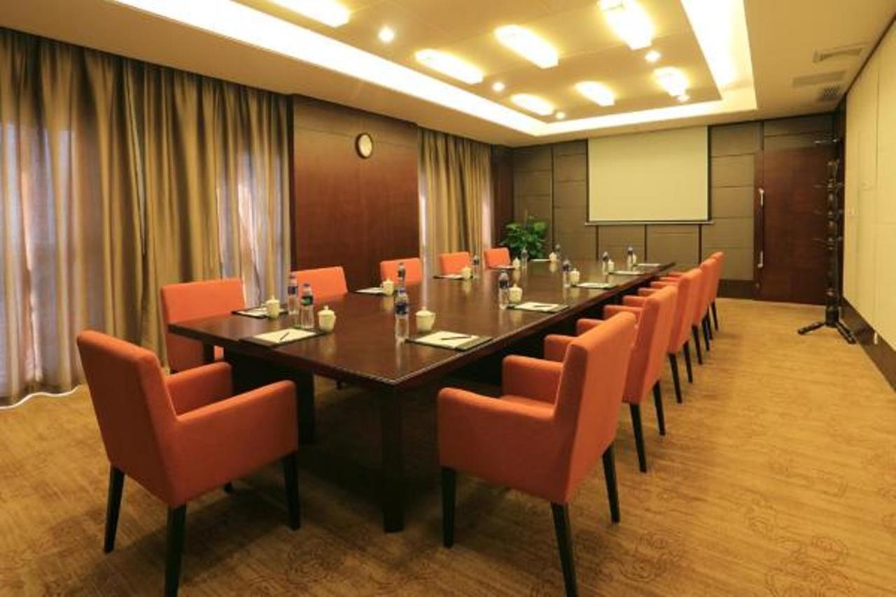 Hotel Ramada Suzhou Luzhi Zewnętrze zdjęcie